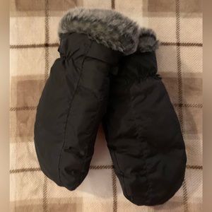 Women’s Eddie Bauer down-filled mittens black with with fake fur cuffs. NWOT